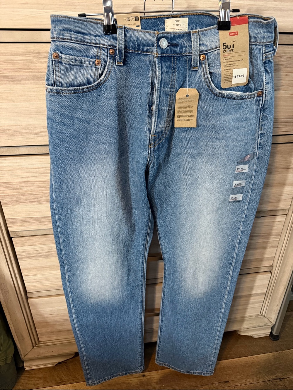 Levi's 501 Curve Women’s Light Blue Jeans- 31x30